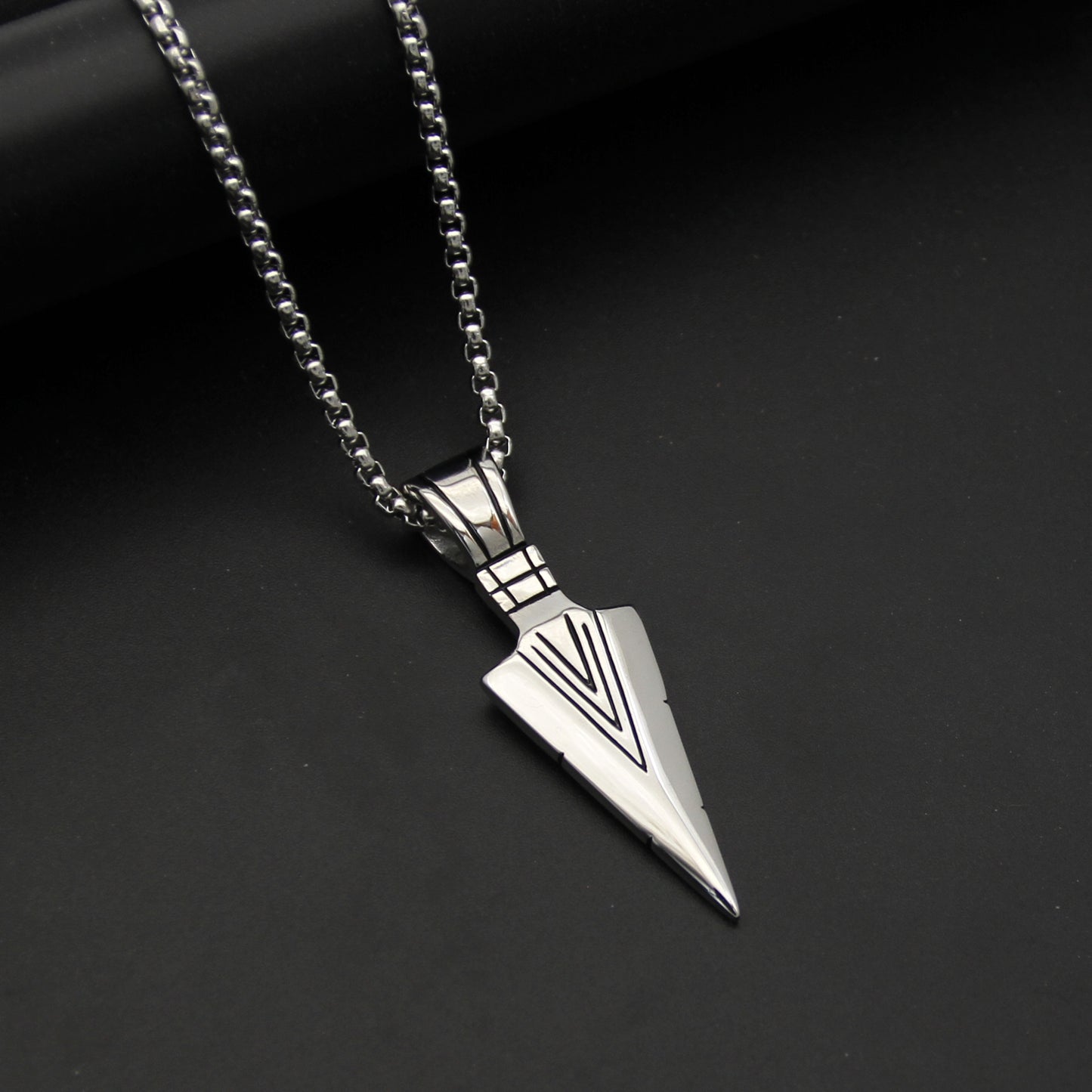 Arrow Head Stylish Metal Pendant With Chain Black Silver Gold